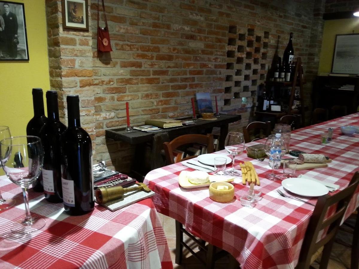 Ca Trifolera Barbaresco: Romantic Wine Estate in Langhe Exterior photo